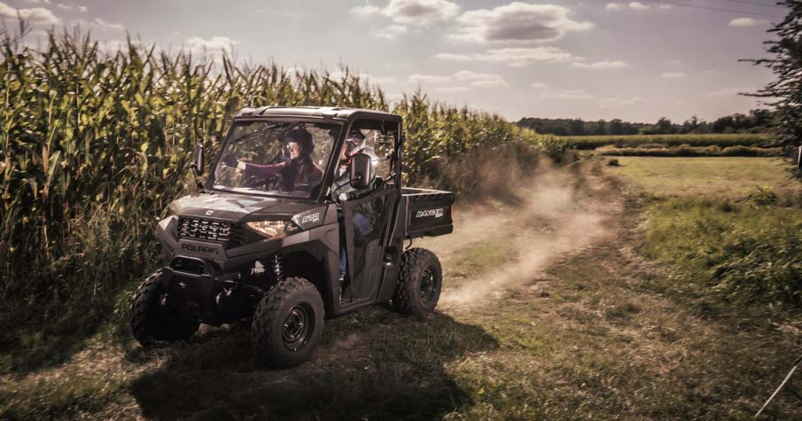 f1 Polaris Ranger : Un Véhicule Tout-Terrain Polyvalent et Puissant